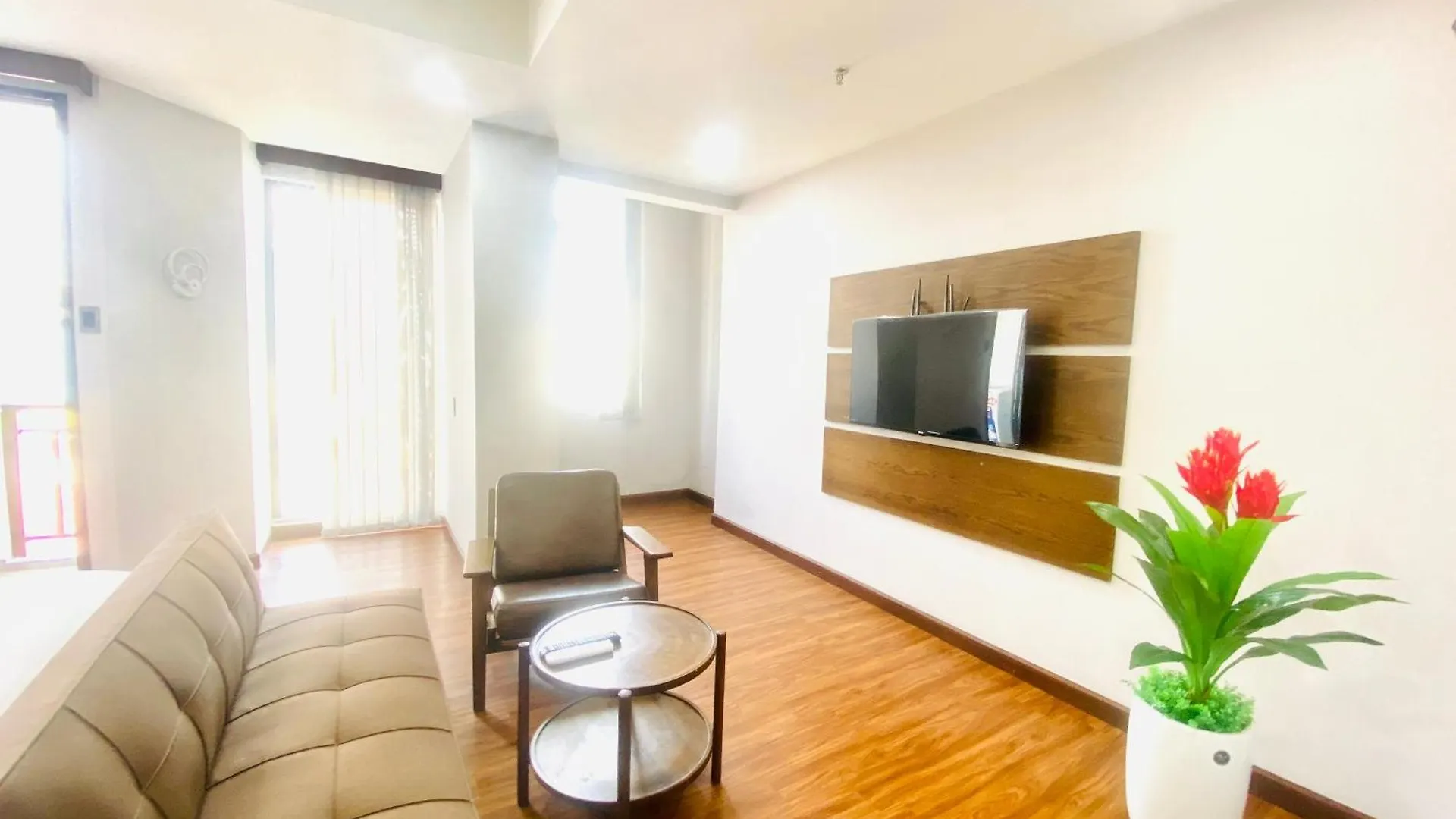 Tokyo Boutique Front Beach Hotel Da Nang