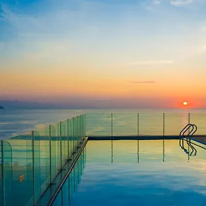 4* Hotel Alani Sea View