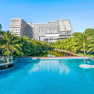 Koi & Resort
